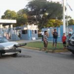 Una camioneta y un auto chocaron en la esquina de Bv. América y Córdoba 1