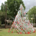 Los árboles navideños comienzan a decorar la ciudad