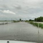 Ruta 13 cortada para automóviles en el Bajo Las Taperitas