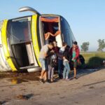 Volcó un colectivo en la Autovía 19