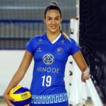 Elina Rodríguez se fue a jugar a Italia